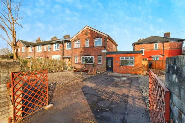 4 Bedroom End Of Terrace House For Sale In Fernhurst Road, Manchester, Greater Manchester, M20