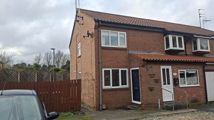 1 Bedroom Flat To Rent In Church View, Ollerton, Newark, NG22