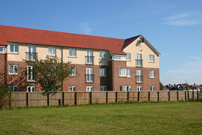 2 Bedroom Flat For Sale In Friars Rise, Whitley Bay, Tyne And Wear, NE25
