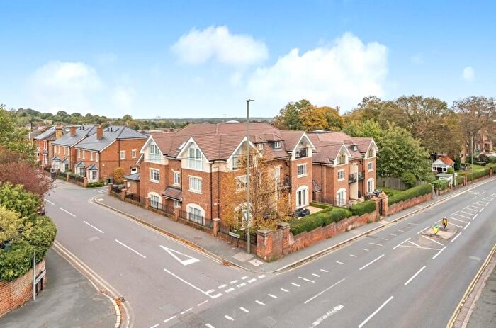 2 Bedroom Flat To Rent In Agraria Road, Guildford, GU2