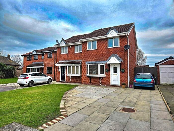 3 Bedroom Semi-Detached House For Sale In Hillcrest Close, Tarleton, Preston, PR4