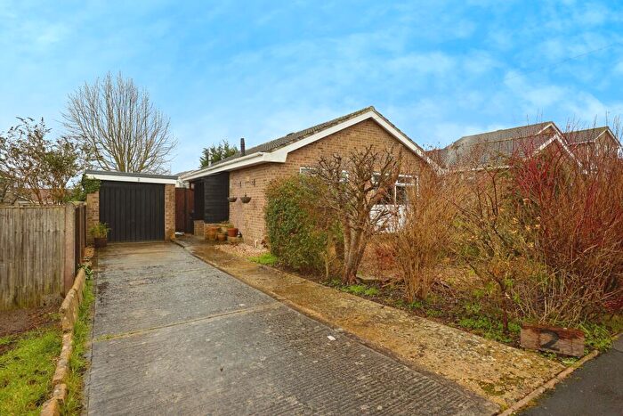 2 Bedroom Detached Bungalow For Sale In Robinson Heights, Sturminster Newton, DT10