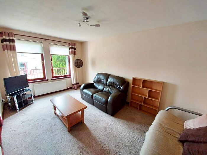 2 Bedroom Flat To Rent In Picktillum Place, Kittybrewster, Aberdeen, AB25