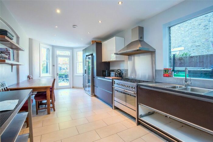 4 Bedroom Terraced House To Rent In Ferme Park Road, London, N8