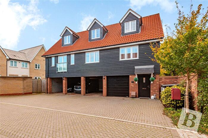 4 Bedroom Detached House For Sale In Rainbird Place, Pilgrims Hatch, Brentwood, CM14