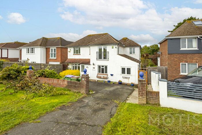 4 Bedroom House To Rent In Wear Bay Road, Folkestone, CT19