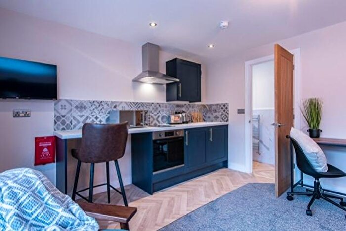 1 Bedroom Flat To Rent In Room Birley Street, Stapleford, NG9