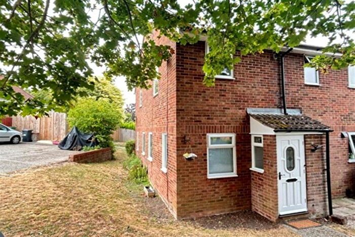 1 Bedroom House To Rent In Black Dam, Basingstoke, RG21