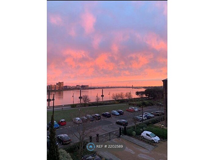 2 Bedroom Flat To Rent In Marlborough Road, London, SE18