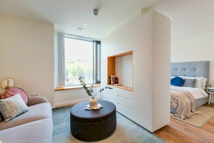 Studio To Rent In Junction Road, London, N19