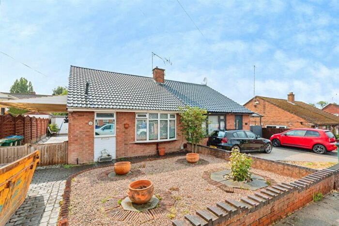 2 Bedroom Semi-Detached Bungalow For Sale In Torpoint Close, Coventry, CV2