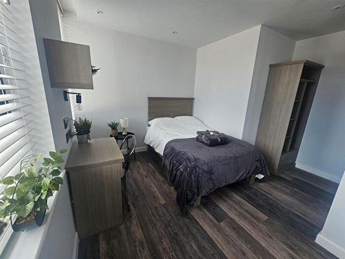 1 Bedroom Flat To Rent In Howard Street, Nottingham, NG1