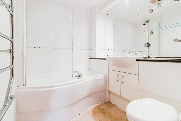 2 Bedroom Apartment To Rent In Moor Lane, Salford, Greater Manchester, M7