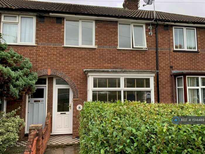 3 Bedroom Terraced House To Rent In Stocklake, Aylesbury, HP20