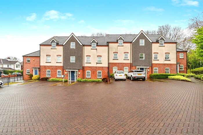 2 Bedroom Flat To Rent In Norton Green Lane, Norton Canes, Cannock, WS11