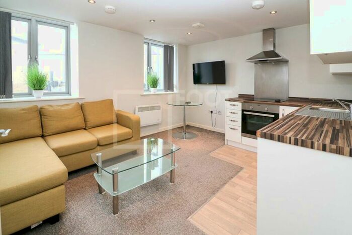 1 Bedroom Apartment To Rent In Grattan House, Bradford, BD1
