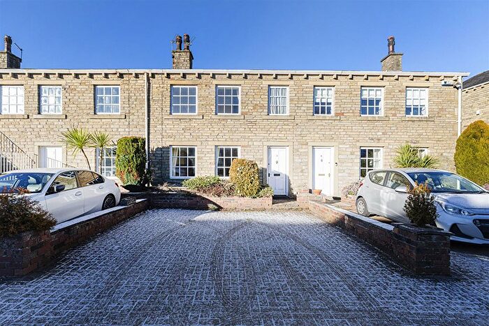 3 Bedroom Terraced House For Sale In Morton Way, Salendine Nook, Huddersfield, HD3