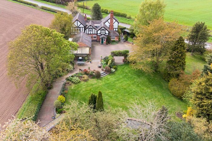 5 Bedroom Detached House For Sale In Elford Road, Comberford, Tamworth, B79