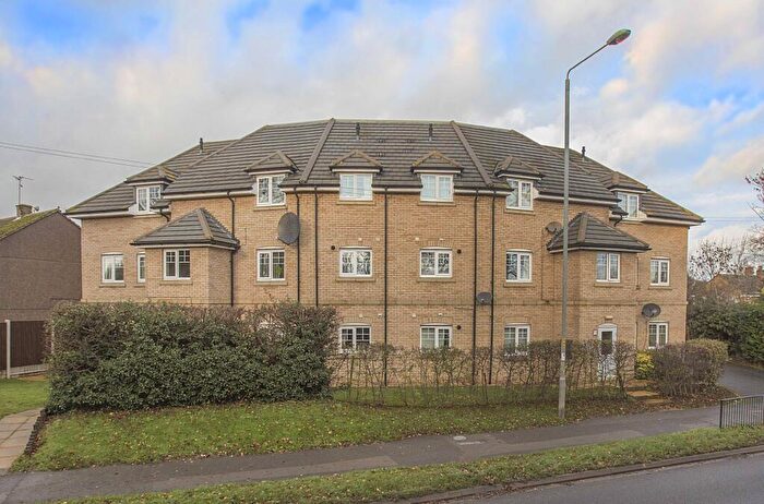 2 Bedroom Flat To Rent In Oakley Road, Corby, NN18