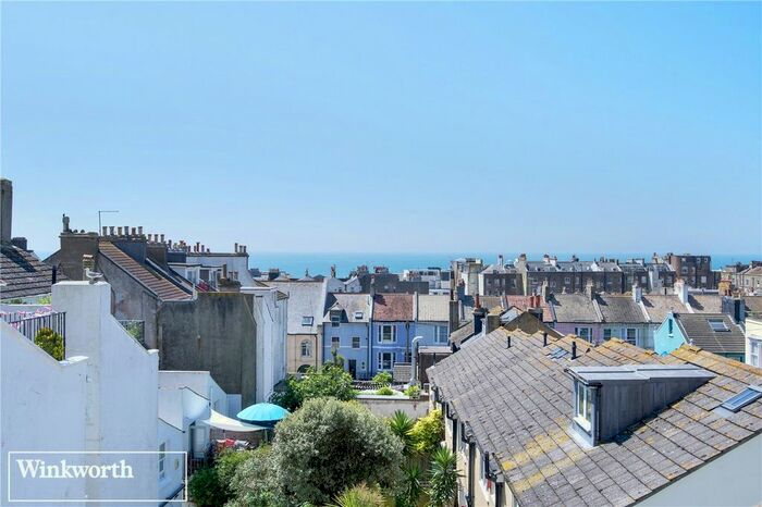 4 Bedroom Terraced House To Rent In Eastern Road, Brighton, East Sussex, BN2