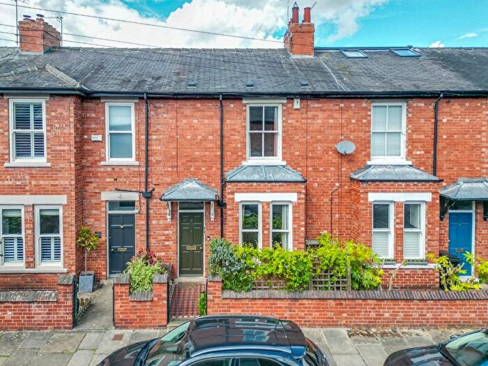 3 Bedroom Terraced House For Sale In Sycamore Terrace, York, YO30