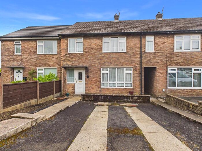 3 Bedroom Terraced House For Sale In Thornsett Avenue, SK17