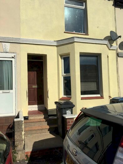 2 Bedroom Terraced House To Rent In Douglas Road, Dover, CT17
