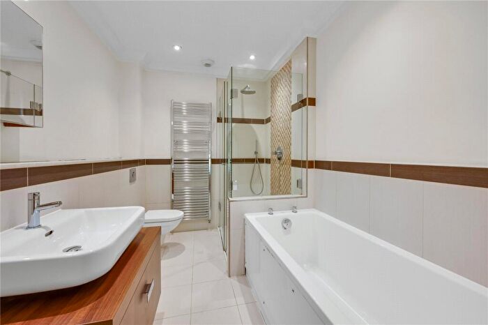 2 Bedroom Apartment To Rent In The Villiers, Gower Road, Weybridge, Surrey, KT13