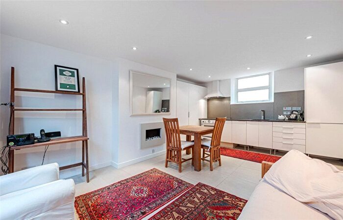 1 Bedroom Flat To Rent In Aylesford Street, London, SW1V