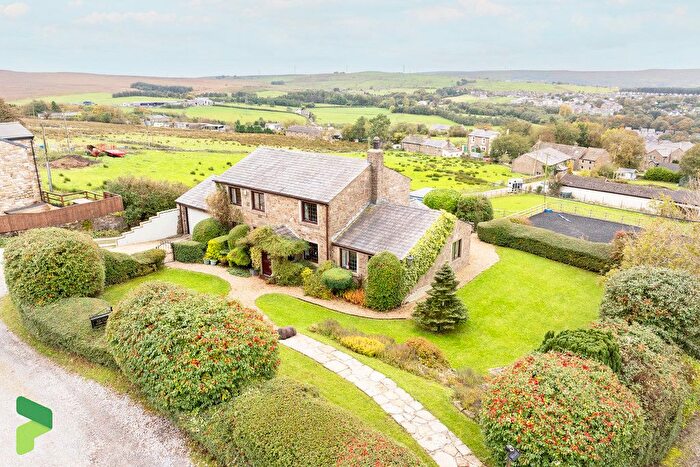 4 Bedroom Detached House For Sale In Pickup Bank, Darwen, BB3