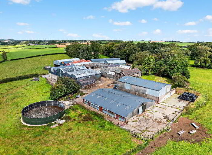 Detached FarmHouse For Sale In Ballyvelton Road, Coleraine, BT52