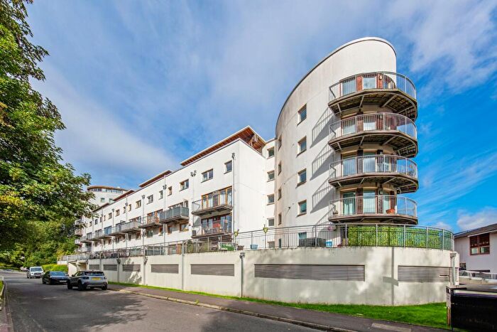 4 Bedroom Flat For Sale In Flat /, , Lochburn Gate, Glasgow, G20