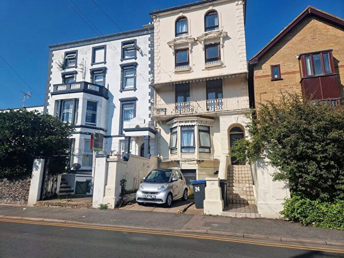 1 Bedroom Flat To Rent In Victoria Road, Ramsgate, Kent, CT11