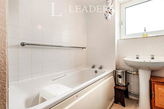 2 Bedroom Apartment To Rent In Chichester Court, Pevensey Garden, BN11