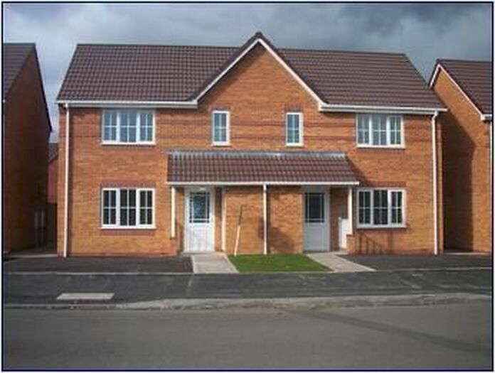 3 Bedroom Semi-Detached House To Rent In Hobart Road, Tipton, West Midlands, DY4