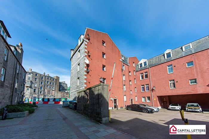 1 Bedroom Flat To Rent In Carmelite Street, Aberdeen, AB11