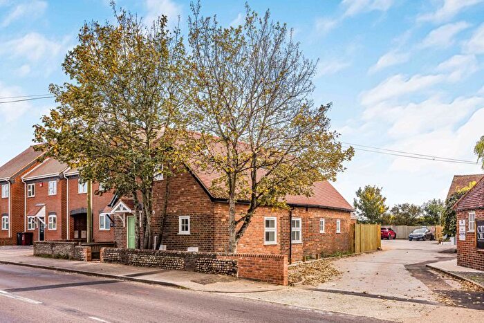 3 Bedroom Detached House For Sale In Main Road, Emsworth, PO10