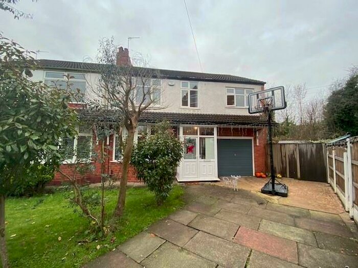 4 Bedroom House To Rent In Homestead Crescent, Didsbury, Manchester, M19