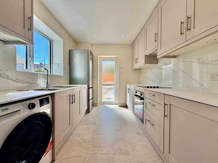 2 Bedroom Property To Rent In Walden Road, Portsmouth, PO2