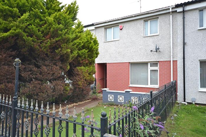 3 Bedroom Terraced House For Sale In Redbourne Street, Hull, HU3