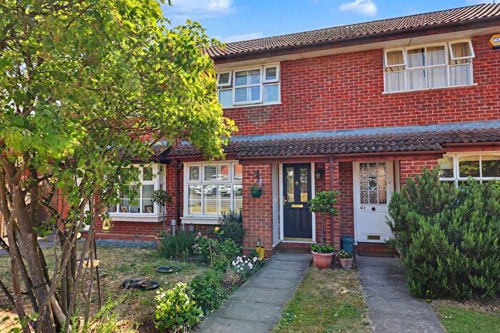 2 Bedroom Terraced House For Sale In Thorneycroft Close, Walton-On-Thames, KT12