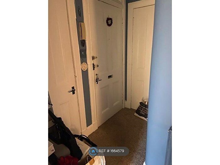 1 Bedroom Flat To Rent In Canaan Lane, Edinburgh, EH10