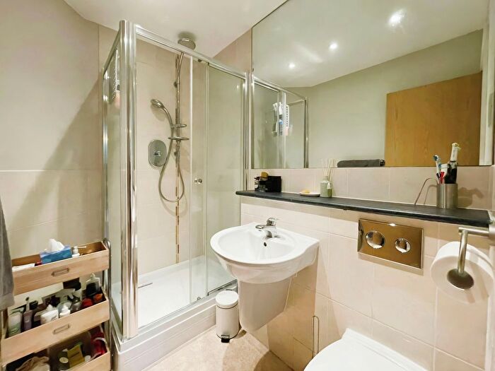 2 Bedroom Flat To Rent In Cadwell Lane, Hitchin, SG4