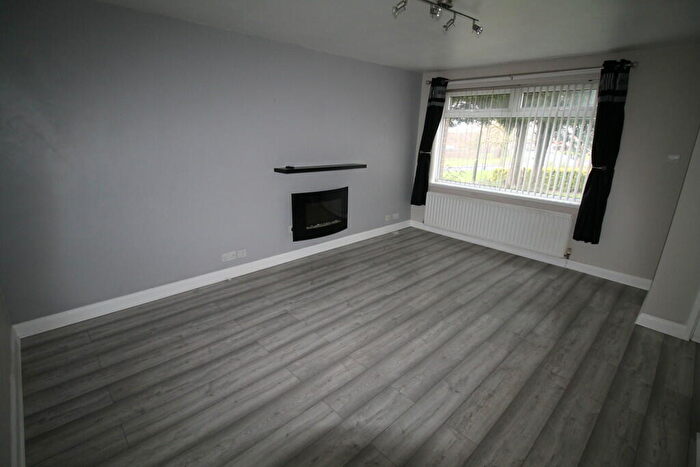 3 Bedroom End Of Terrace House For Sale In Helmsley Close, Penshaw, Houghton Le Spring, DH4