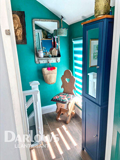 2 Bedroom Semi-Detached House For Sale In School Road, Ystalyfera, SA9