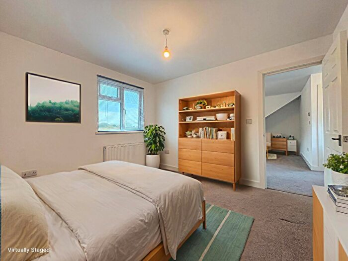 2 Bedroom Flat For Sale In Ann Margaret Court, SO19