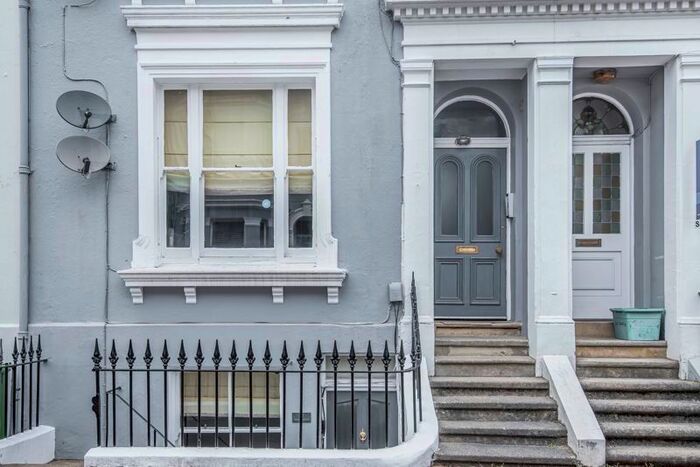 1 Bedroom Flat To Rent In Dudley Road, Tunbridge Wells, TN1