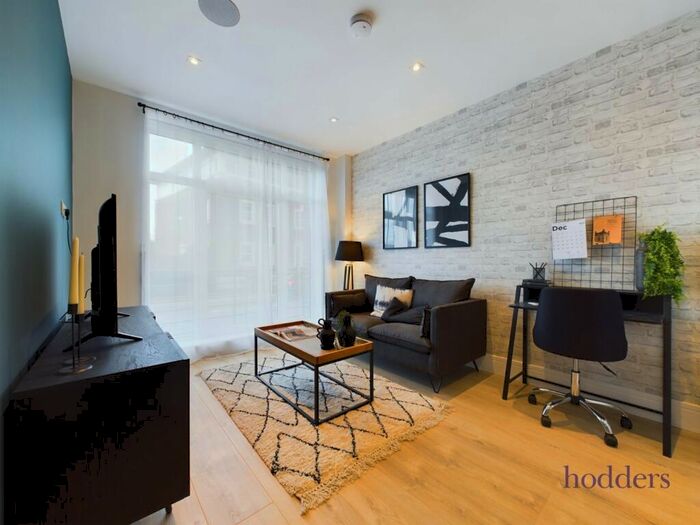 1 Bedroom Apartment To Rent In Surrey, KT16