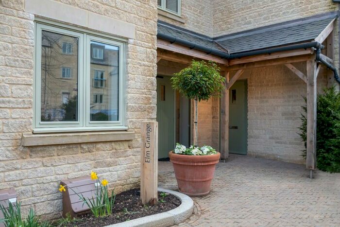 2 Bedroom Retirement Property For Sale In Siddington Park, Grove Way, Off Cirencester Road, Cirencester, GL7