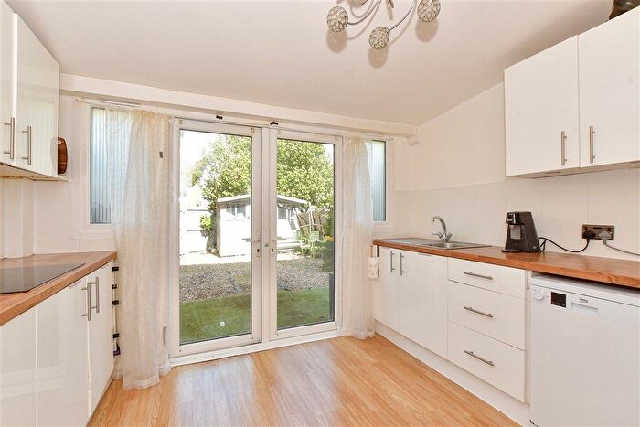 4 Bedroom Terraced House For Sale In Station Road, Sandown, Isle Of Wight, PO36